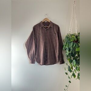 Patagonia Long-Sleeved Organic Cotton Buckshot Shirt